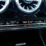 Mercedes EQA knapper