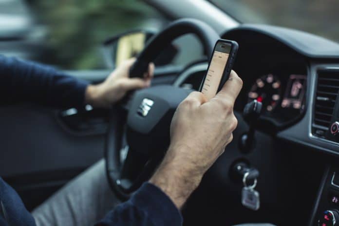 Mobiltelefonen