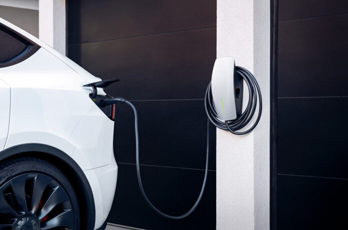 Tesla ladeboks