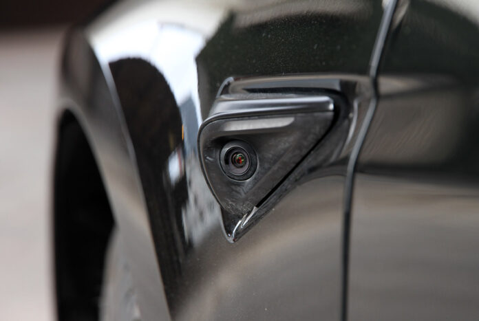 Tesla Model 3 2024 kamera