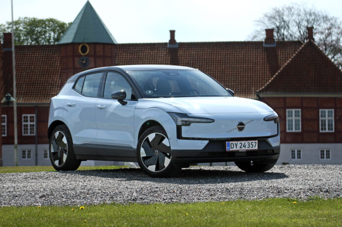 Volvo EX30