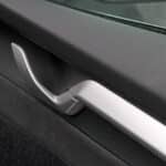 Skoda Octavia 2024 handle