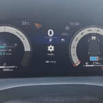 Toyota Yaris Hybrid inst