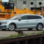 Skoda Superb Combi side