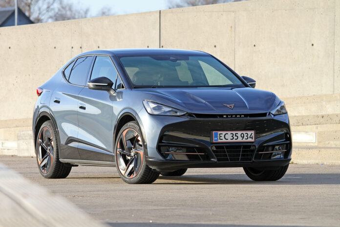 Cupra Tavascan 3