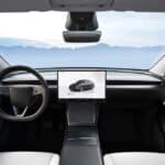 Tesla Model Y 2025 kab