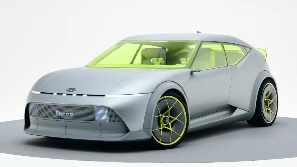 Hyundai Concept Three