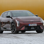 Kia EV4 rgt