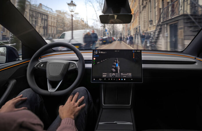 Tesla - FSD (Supervised) Europe tesla selvkørende