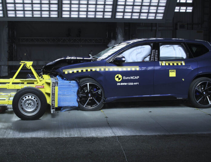 Euro NCAP BMW iX3